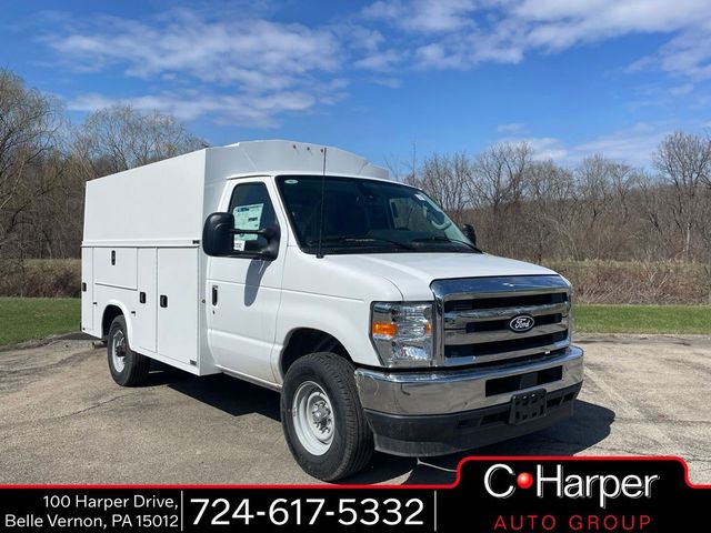 2026 Ford E-Series Base