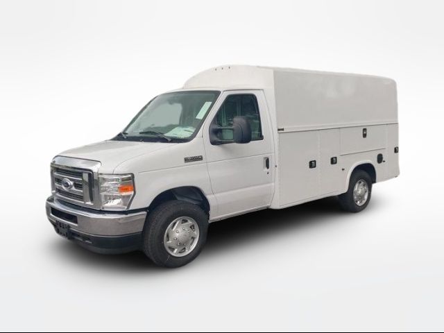 2026 Ford E-Series Base