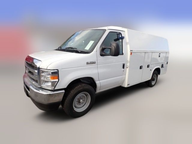 2026 Ford E-Series Base