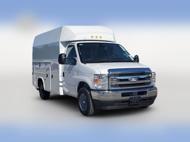 2026 Ford E-Series Base