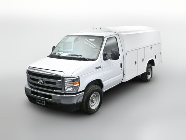 2026 Ford E-Series Base