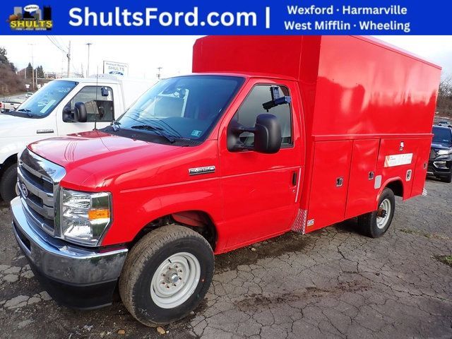 2026 Ford E-Series Base