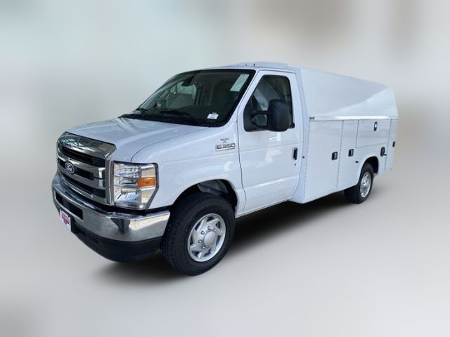 2026 Ford E-Series Base