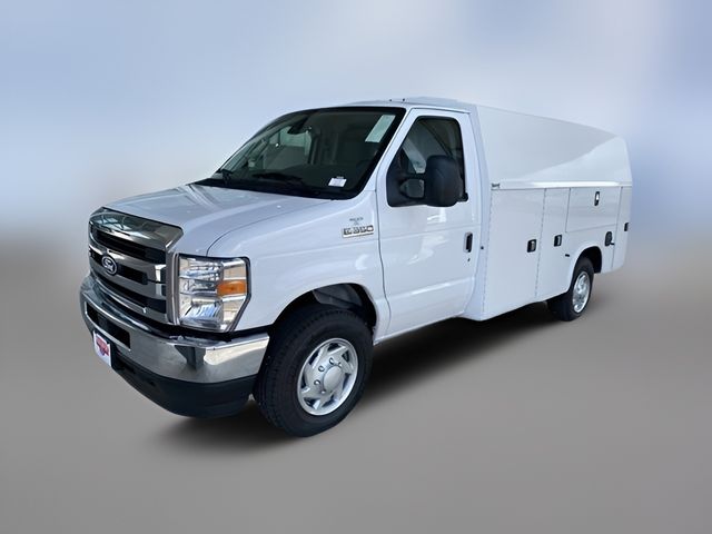 2026 Ford E-Series Base