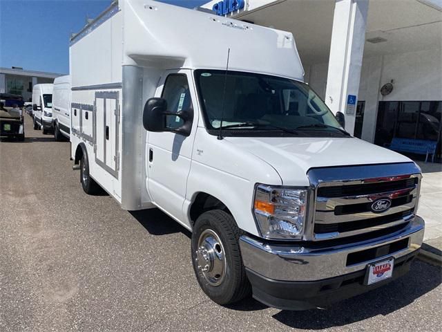 2026 Ford E-Series Base