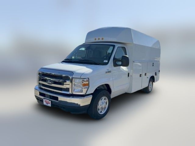 2026 Ford E-Series Base