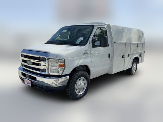 2026 Ford E-Series Base