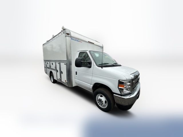 2026 Ford E-Series Base