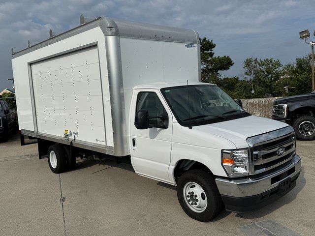 2026 Ford E-Series Base