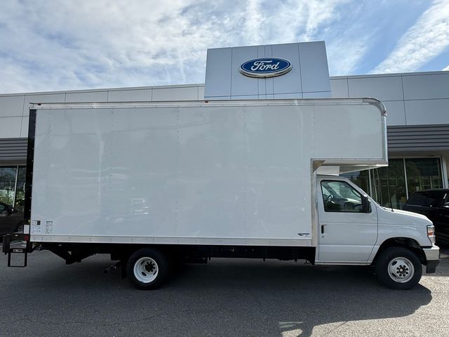2026 Ford E-Series Base