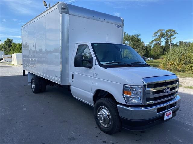 2026 Ford E-Series Base