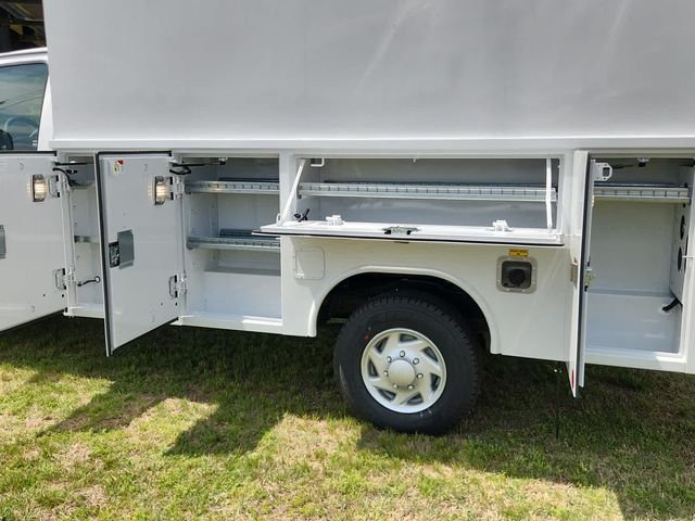 2026 Ford E-Series Base