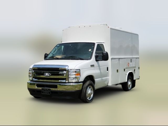 2026 Ford E-Series Base