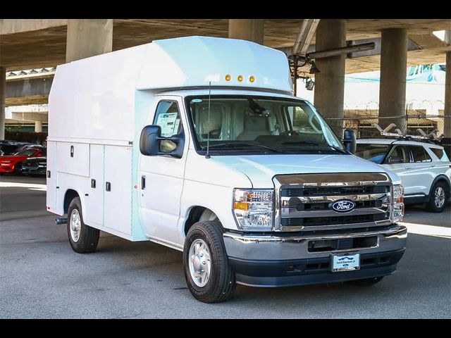 2026 Ford E-Series Base