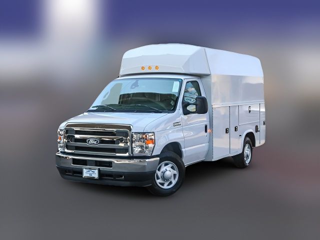 2026 Ford E-Series Base