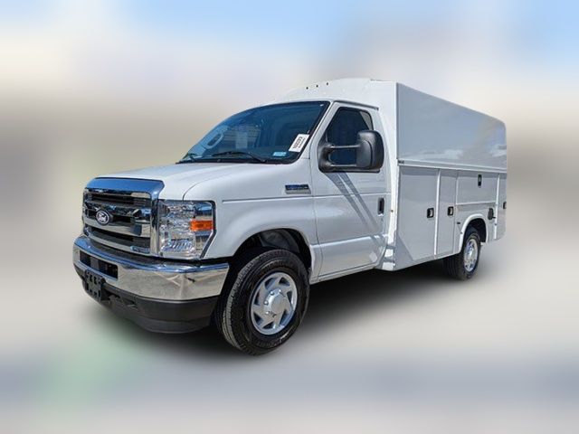 2026 Ford E-Series Base