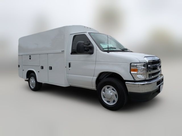 2026 Ford E-Series Base