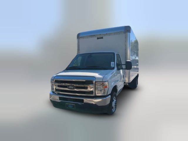 2026 Ford E-Series Base