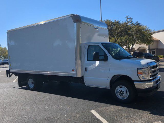 2026 Ford E-Series Base