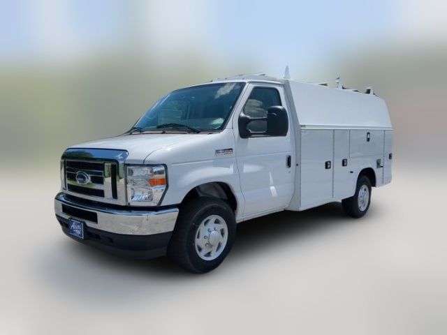 2026 Ford E-Series Base