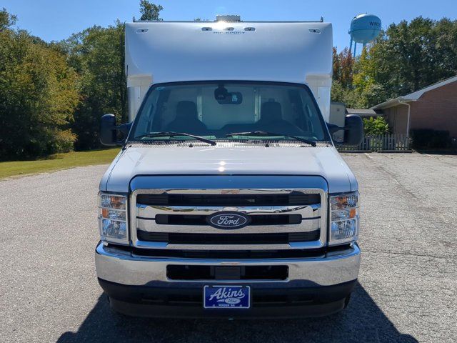 2026 Ford E-Series Base