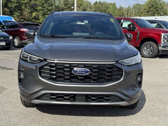 2026 Ford Escape ST-Line Elite