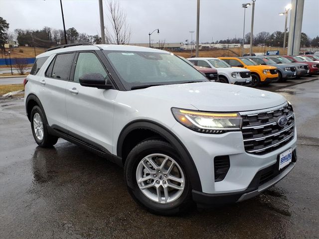 2026 Ford Explorer Active w/200A Pkg