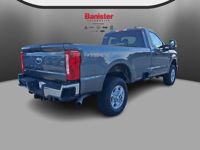2026 Ford F-350 XLT
