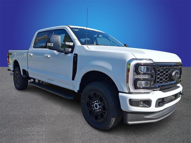 2026 Ford F-350 XLT