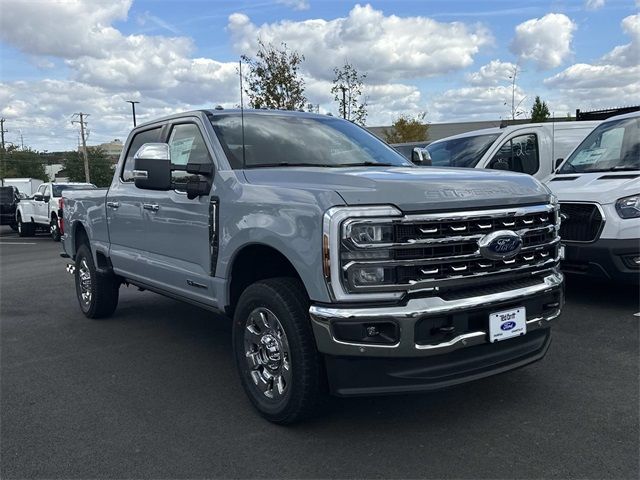 2026 Ford F-350 Lariat