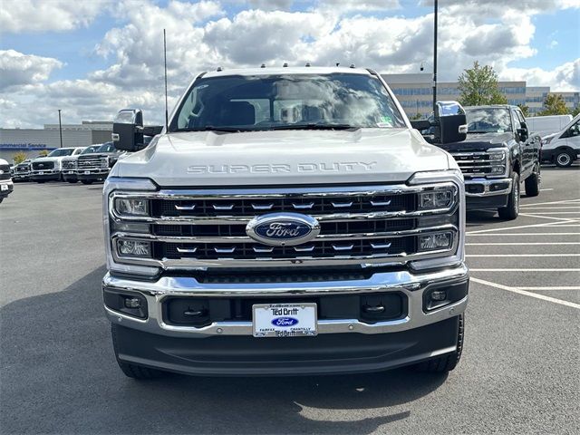 2026 Ford F-350 Lariat