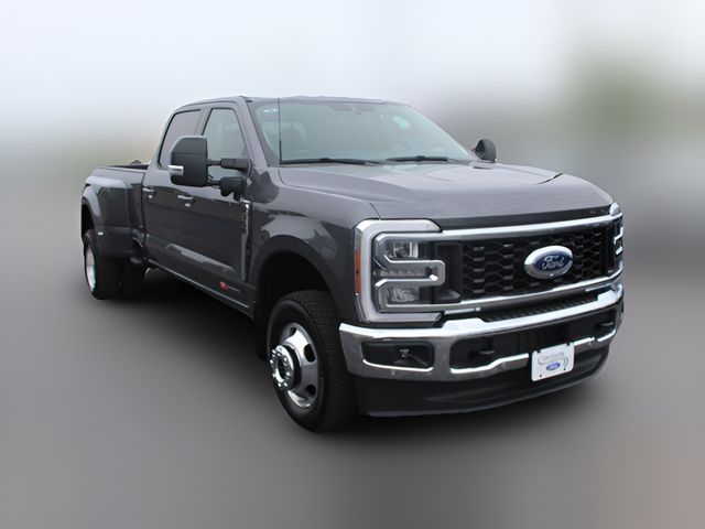 2026 Ford F-350 Lariat