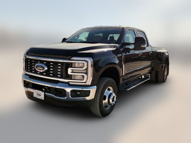 2026 Ford F-350 Lariat
