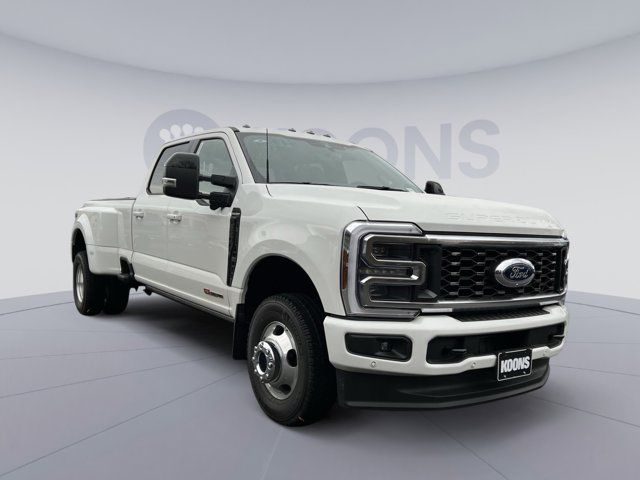 2026 Ford F-350 Platinum
