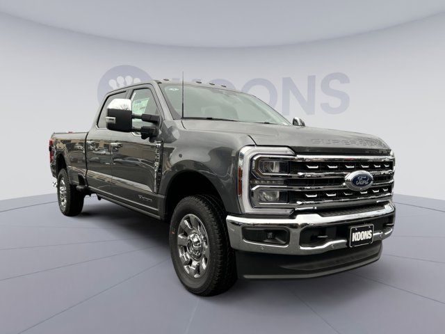 2026 Ford F-350 Lariat