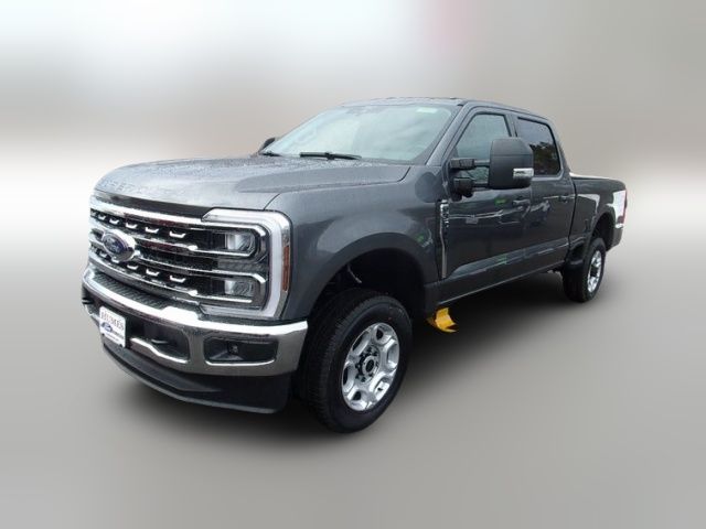2026 Ford F-350 XLT