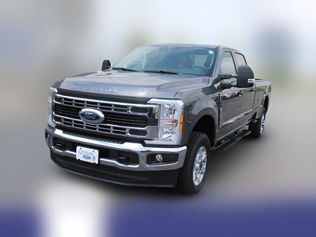 2026 Ford F-350 XLT