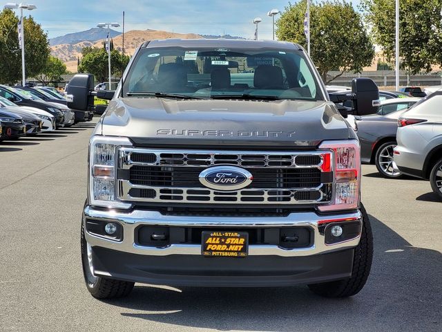 2026 Ford F-350 XLT