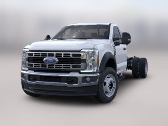 2026 Ford F-600 XLT