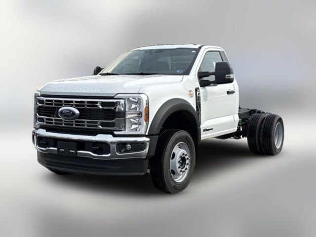 2026 Ford F-600 XLT
