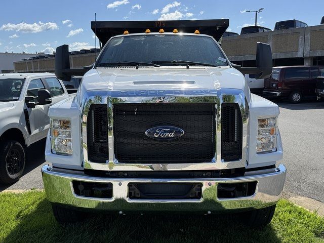 2026 Ford F-750 Base