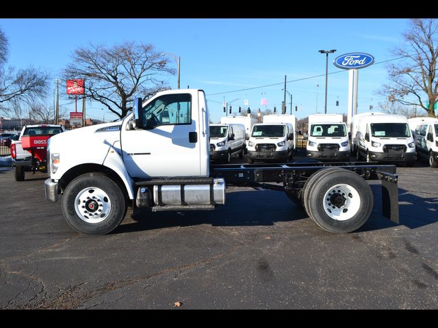 2026 Ford F-750 Base