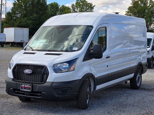 2026 Ford Transit Base