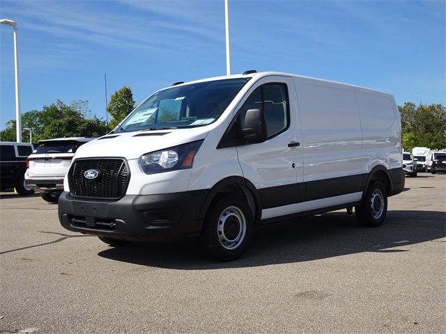 2026 Ford Transit Base