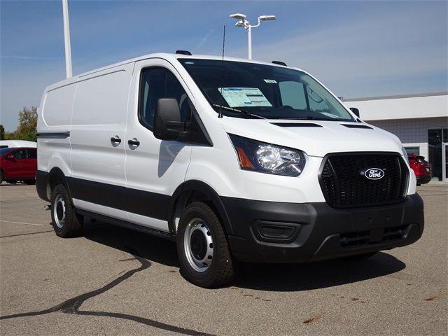 2026 Ford Transit Base