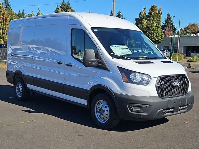 2026 Ford Transit Base