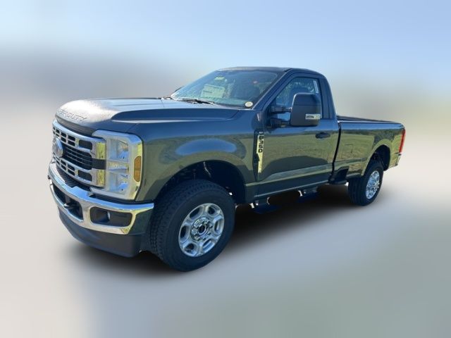 2026 Ford F-350 XLT