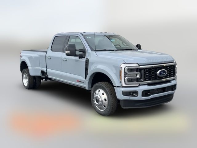 2026 Ford F-450 Platinum