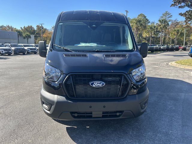 2026 Ford Transit Base