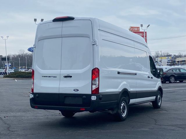 2026 Ford Transit Base